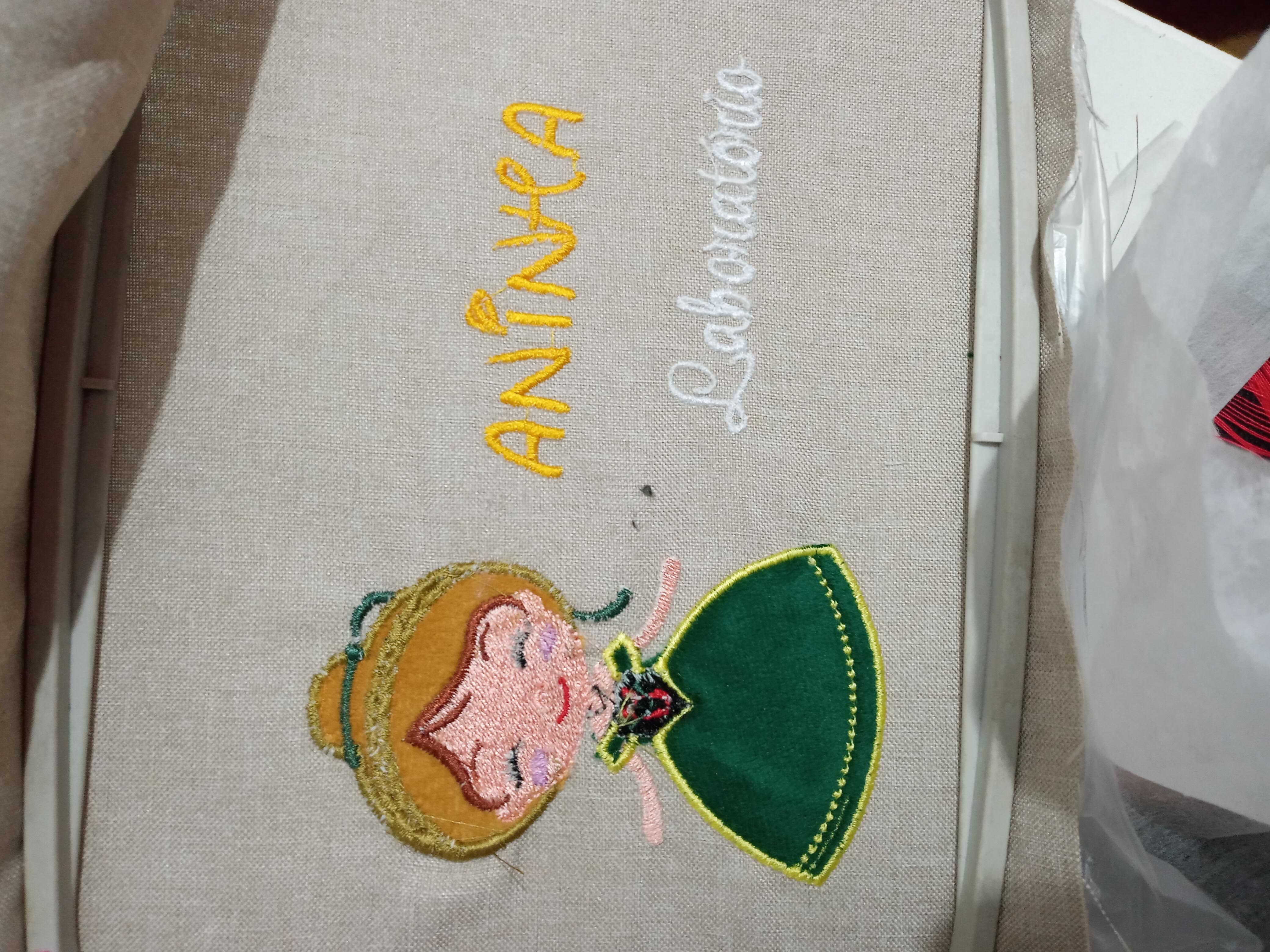 Bolsa bordada personalizada